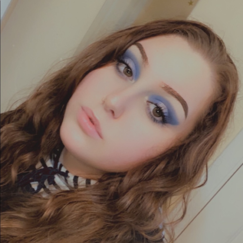 Meet your Posher, Chelsie